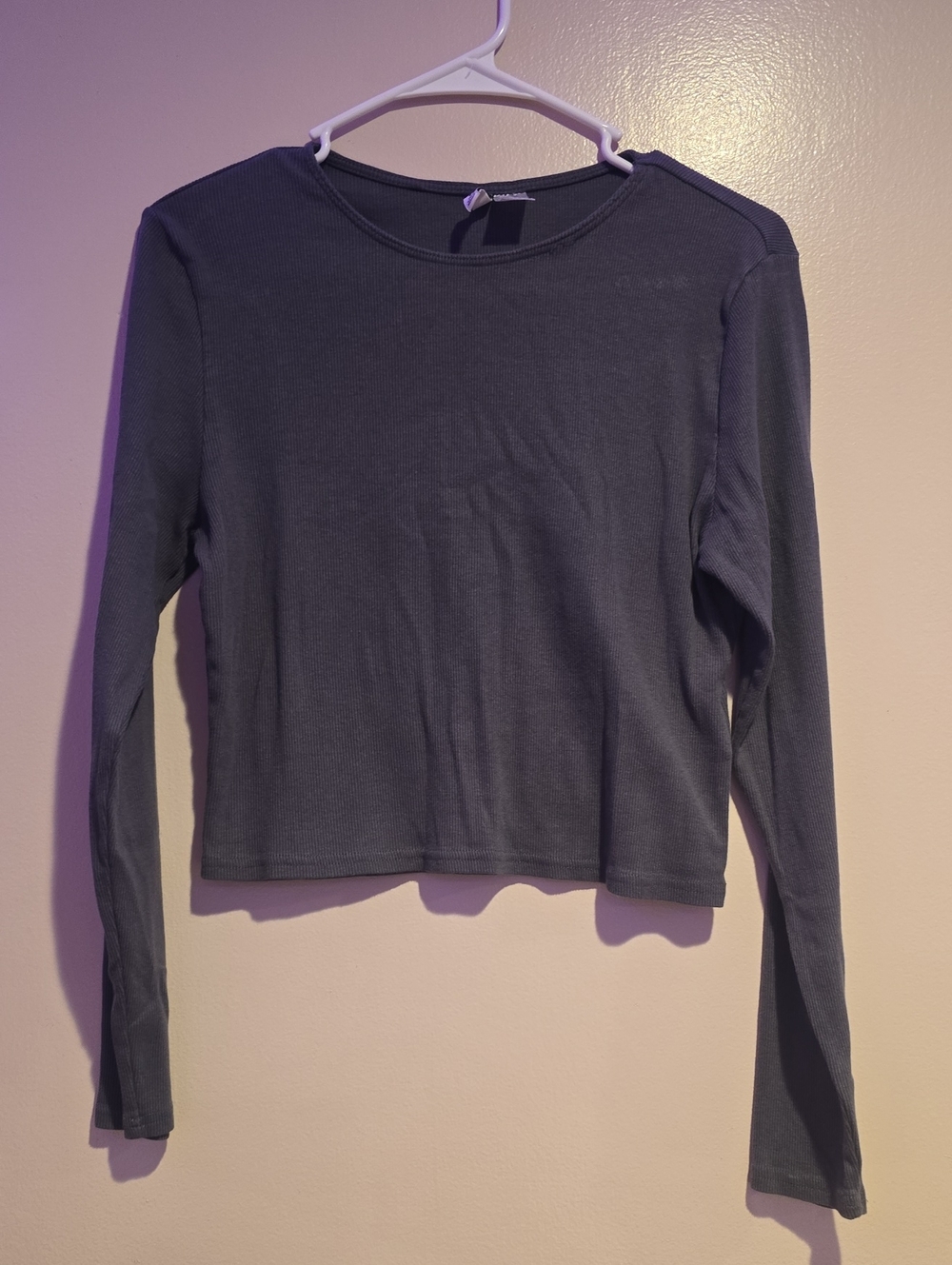 Divided Long-Sleeve Crewneck Tee - Gray